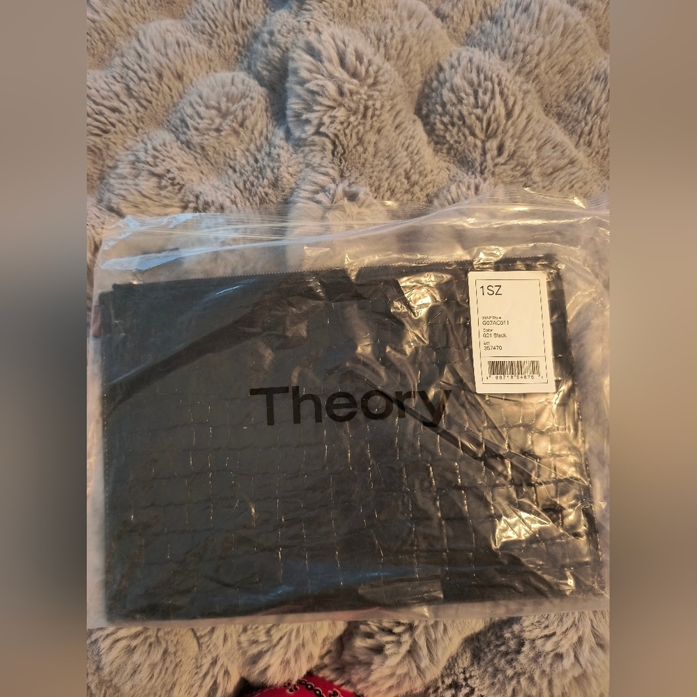 Theory Patent genuine leather Large Flat Pouch Clutch bag Black NWT - Picture 10 of 16